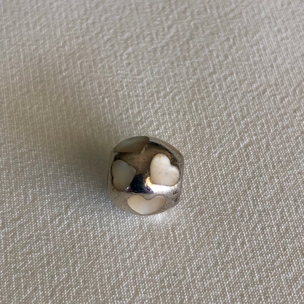 Pandora Pearlescent Hearts Charm